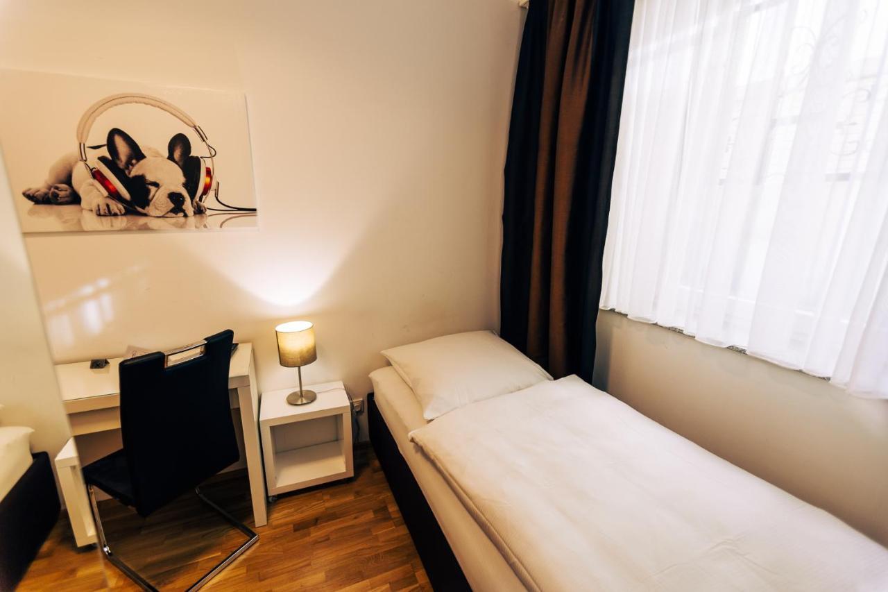 Hotel Restaurant Zagreb Cologne Extérieur photo