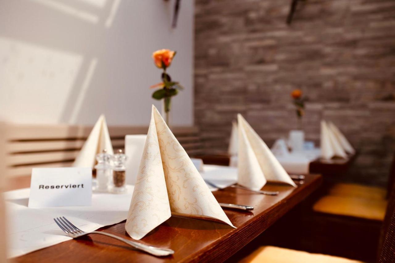 Hotel Restaurant Zagreb Cologne Extérieur photo