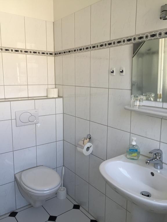 Hotel Restaurant Zagreb Cologne Chambre photo